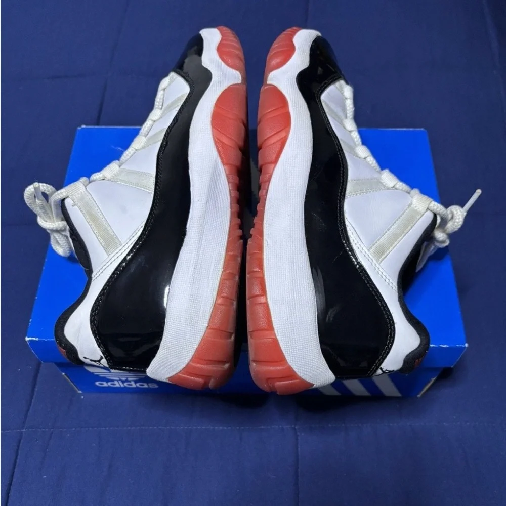 Jordan 11 Retro Low Concord Bred 2020 Size 12